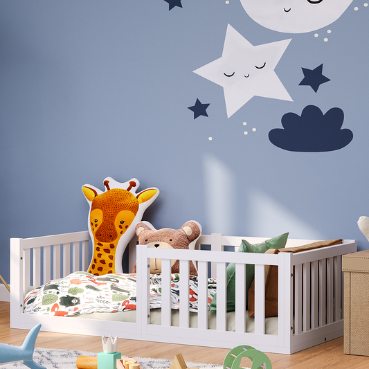 Tapi Bodenbett 70 x 140 cm, weiß lackiert, Kiefer massiv, inkl. Lattenrost